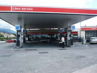 Esso-Tankstelle in Ille-de-Tet